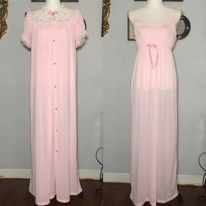 Vintage JC Penney? Two Piece Pink Maxi Nightgown and Robe Set